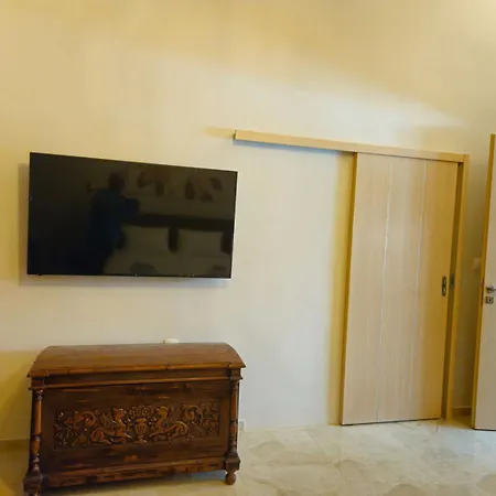 Nereides Rhodes 아파트