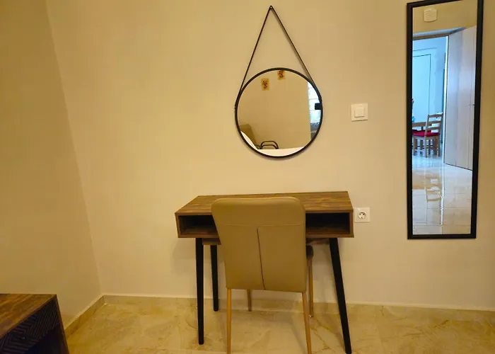 Nereides Rhodes アパート クレマスティ